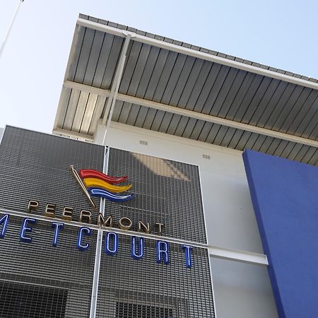 Peermont Metcourt Hotel Франсистаун Екстериор снимка