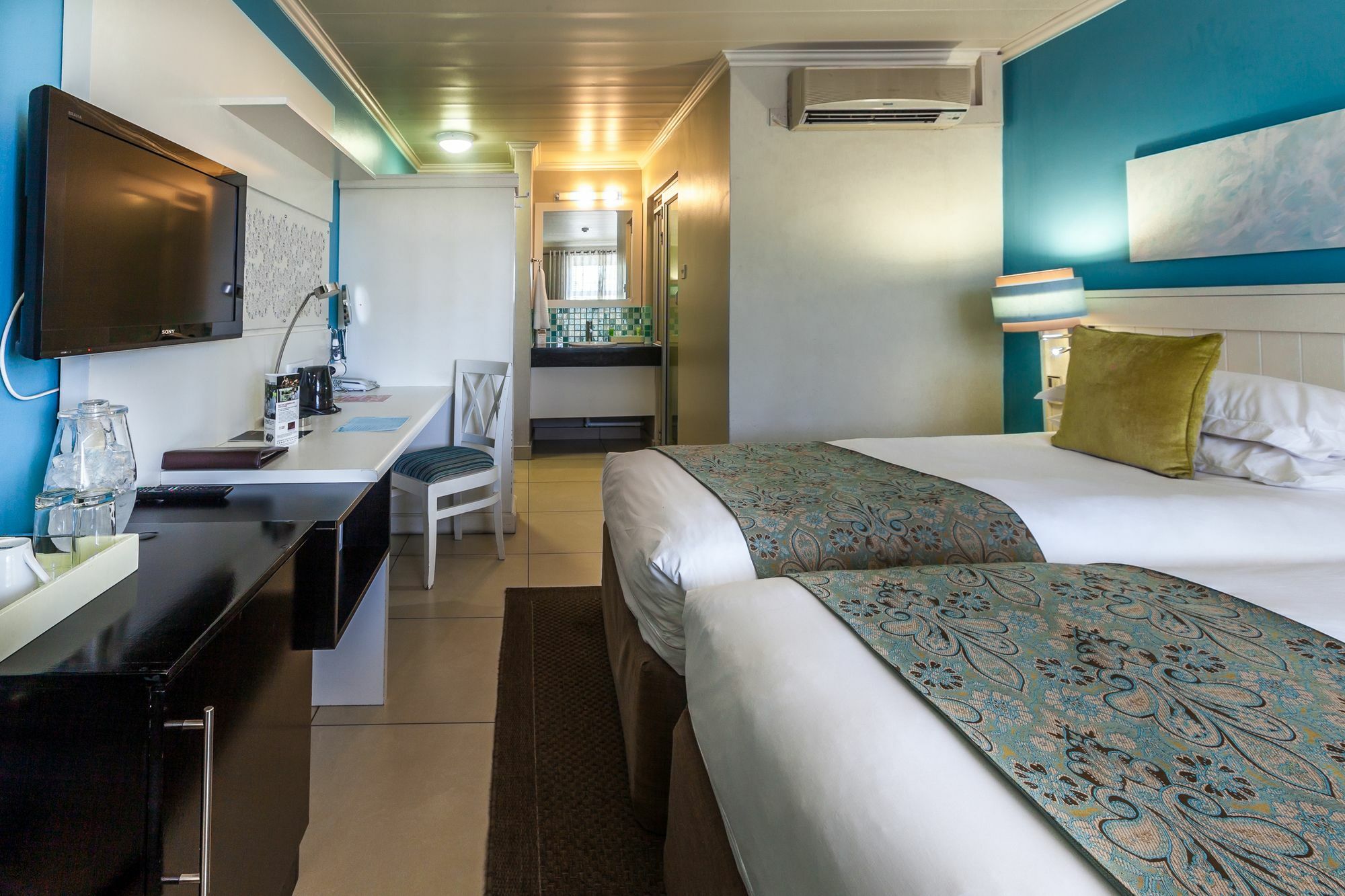 Peermont Metcourt Hotel Франсистаун Екстериор снимка